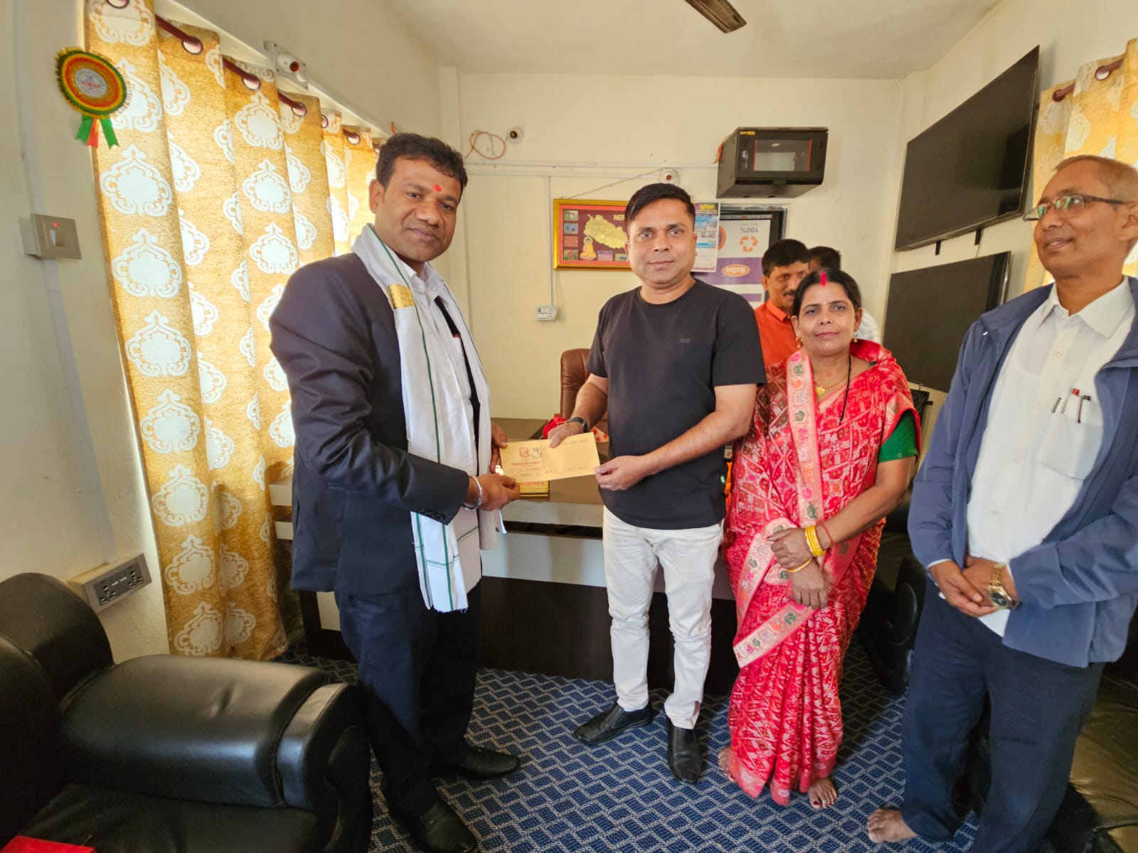 कौडेना गाउँपालिकामा नयाँ प्रमुख प्रशासकीय अधिकृत हाजिर